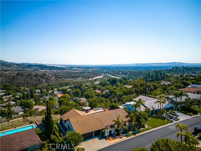 Detail Gallery Image 45 of 51 For 10651 Equestrian Dr, North Tustin,  CA 92705 - 4 Beds | 2/1 Baths