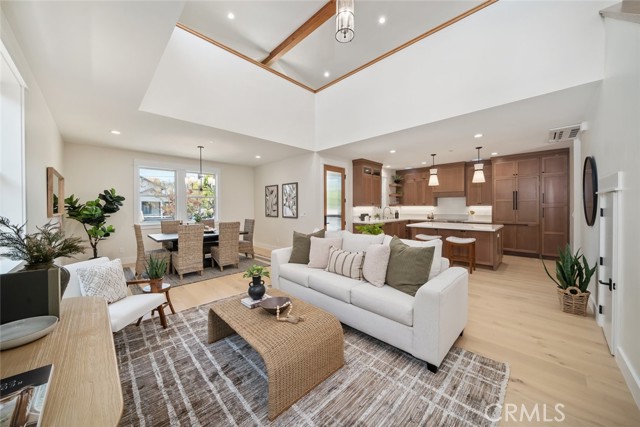 1171 Peach Street, San Luis Obispo CA: https://media.crmls.org/medias/423705d8-d616-4e35-9cbf-e33dcb70ad84.jpg