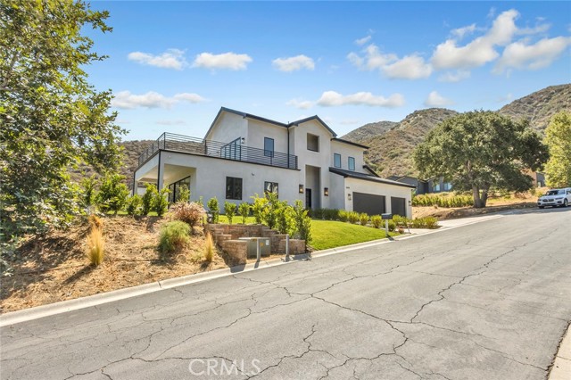 26474 Ranch Creek Road, Canyon Country CA: https://media.crmls.org/medias/42371807-22a5-499e-8ff8-aeb1b66f5a7f.jpg