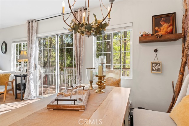 29613 Hook Creek Road, Cedar Glen CA: https://media.crmls.org/medias/4237ccc4-47a1-463d-913d-4e6b903a1bad.jpg