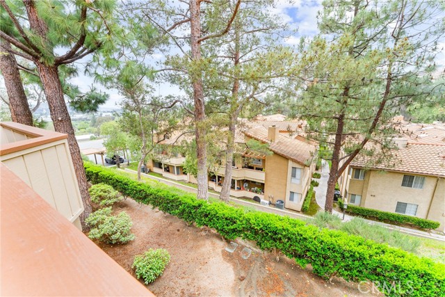 5470 Copper Canyon Road, Yorba Linda CA: https://media.crmls.org/medias/4237fce0-031e-4f32-b8b8-e2159baff294.jpg