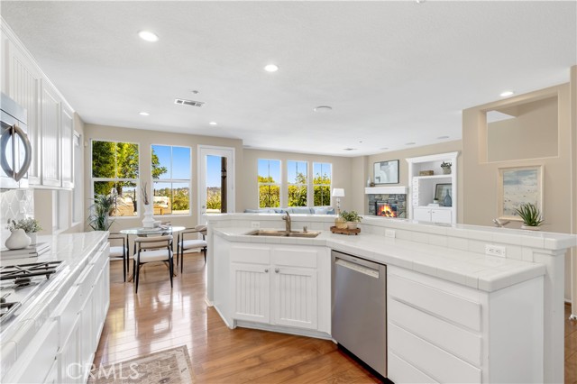 Detail Gallery Image 15 of 47 For 53 Flintridge, Ladera Ranch,  CA 92694 - 5 Beds | 3 Baths