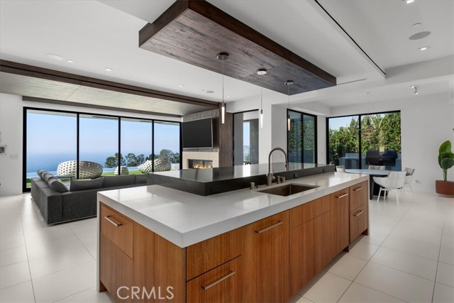 Detail Gallery Image 2 of 22 For 2935 Vista Del Mar, Rancho Palos Verdes,  CA 90275 - 5 Beds | 6/1 Baths
