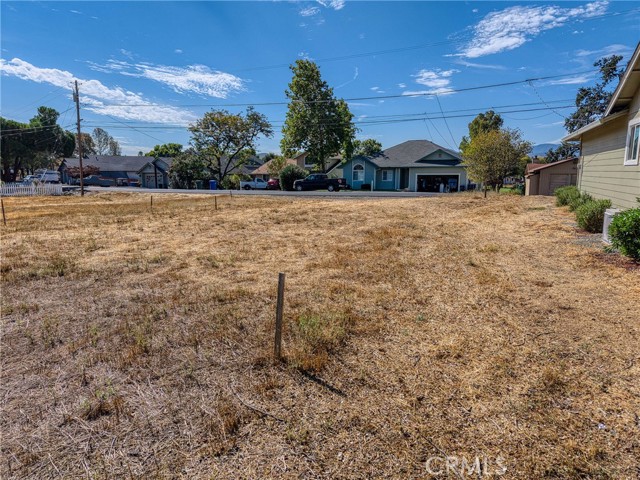 18860 Deer Hollow Rd, Hidden Valley Lake CA: https://media.crmls.org/medias/423a9b4d-72ab-404f-b64d-738b9dcc11ca.jpg