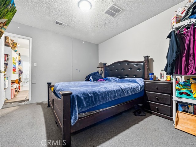 Detail Gallery Image 5 of 27 For 24058 Atwood Ave, Moreno Valley,  CA 92553 - 2 Beds | 1/1 Baths