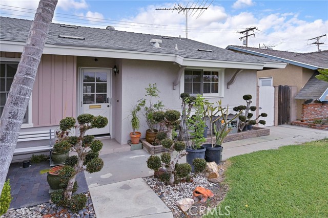 Detail Gallery Image 4 of 31 For 7344 Chippewa Cir, Buena Park,  CA 90620 - 4 Beds | 2/1 Baths