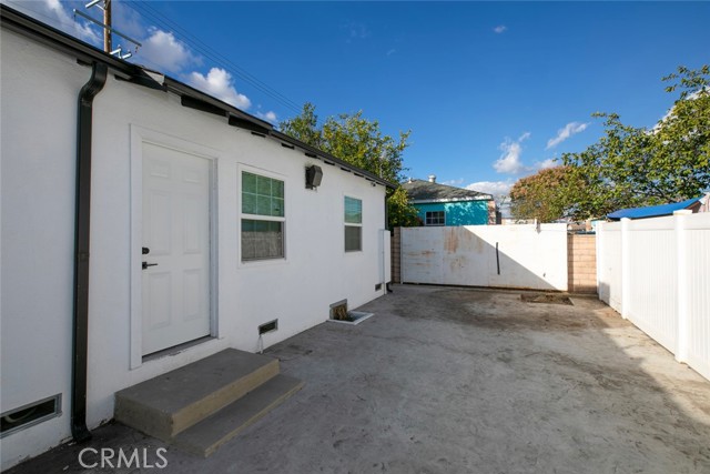 Detail Gallery Image 30 of 30 For 7912 Vineland Ave, Sun Valley,  CA 91352 - 3 Beds | 2 Baths