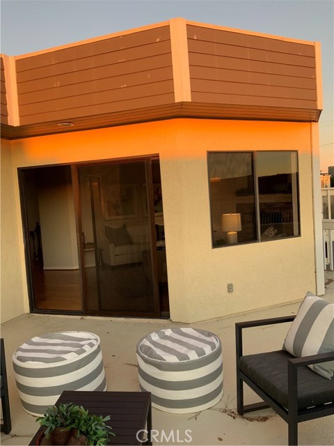 217 Helberta Avenue, Redondo Beach, California 90277, 3 Bedrooms Bedrooms, ,2 BathroomsBathrooms,Residential,Sold,Helberta,SB19278156