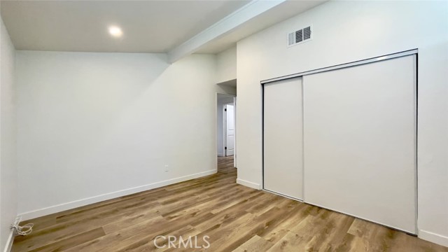 Detail Gallery Image 17 of 31 For 8742 Quakertown Ave, Northridge,  CA 91324 - 4 Beds | 2 Baths