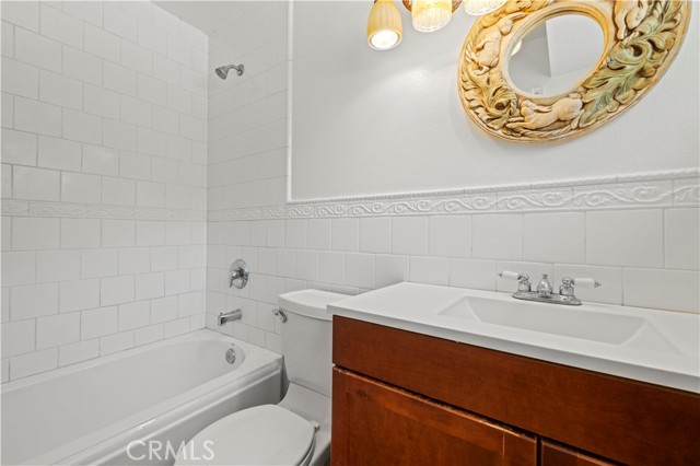 Detail Gallery Image 36 of 44 For 28772 Meadowgrass Dr, Castaic,  CA 91384 - 3 Beds | 2/1 Baths