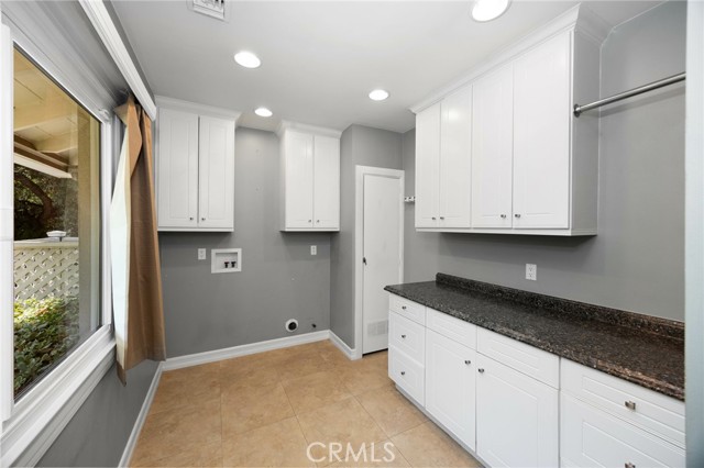 940 Singing Wood Drive, Arcadia CA: https://media.crmls.org/medias/423d673c-469b-4332-8982-89af41e7a9c2.jpg
