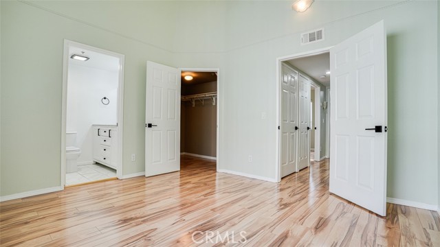 Detail Gallery Image 14 of 19 For 411 N Jackson St #104,  Glendale,  CA 91206 - 2 Beds | 2/1 Baths