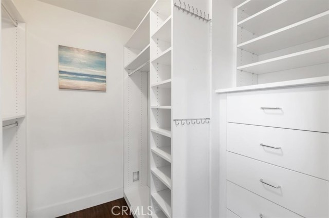 Detail Gallery Image 20 of 30 For 3619 N Poinsettia Ave, Manhattan Beach,  CA 90266 - 3 Beds | 2/1 Baths