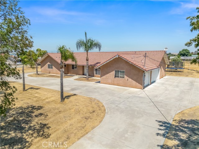 16099 Karen Road, Madera CA: https://media.crmls.org/medias/4240a27a-9f35-4268-8477-3d4ceebf8fe0.jpg