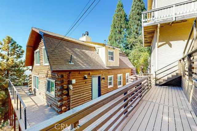 Front Image Thumbnail for CROC26063436