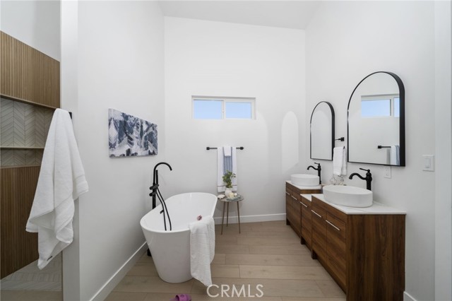 Detail Gallery Image 42 of 66 For 28830 Vacation Dr, Canyon Lake,  CA 92587 - 4 Beds | 4 Baths