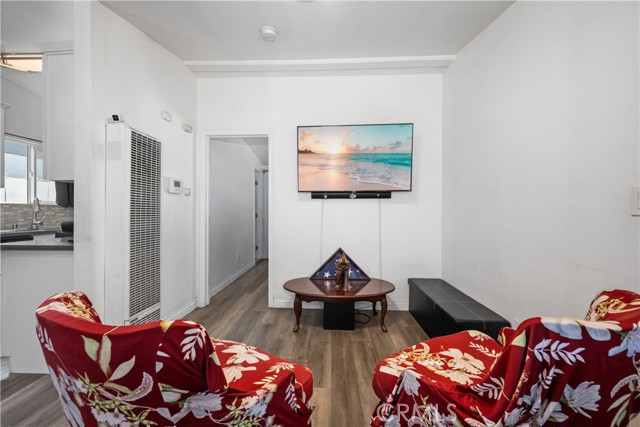11916 168th Street, Artesia CA: https://media.crmls.org/medias/42438898-42ad-4031-a87d-75690a3e09c3.jpg