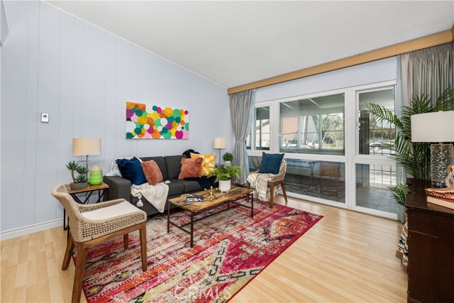 Detail Gallery Image 8 of 48 For 13660 El Dorado Dr 34d,  Seal Beach,  CA 90740 - 2 Beds | 1 Baths