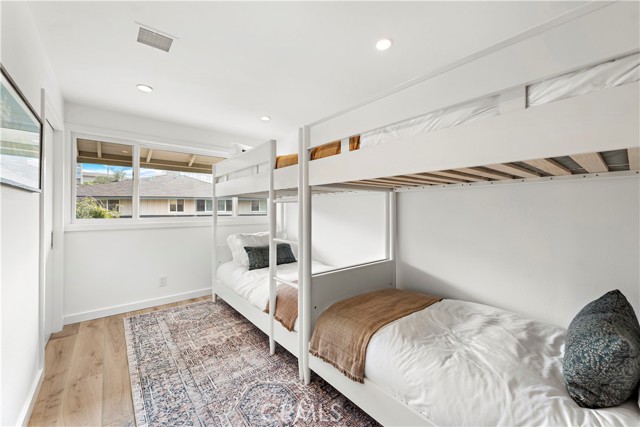 Detail Gallery Image 19 of 38 For 106 Blue Lagoon, Laguna Beach,  CA 92651 - 4 Beds | 3 Baths