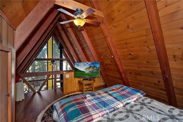 Detail Gallery Image 18 of 34 For 31470 Cedarwood Dr, Running Springs,  CA 92382 - 2 Beds | 1 Baths