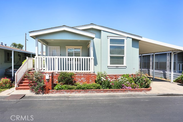 Detail Gallery Image 2 of 31 For 33 Estrella, Tustin,  CA 92780 - 2 Beds | 2 Baths