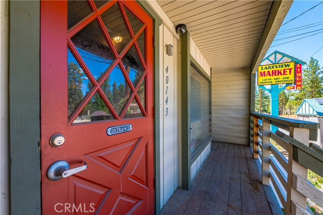 Detail Gallery Image 13 of 43 For 40143 Big Bear Bld, Big Bear Lake,  CA 92315 - 2 Beds | 1/2 Baths