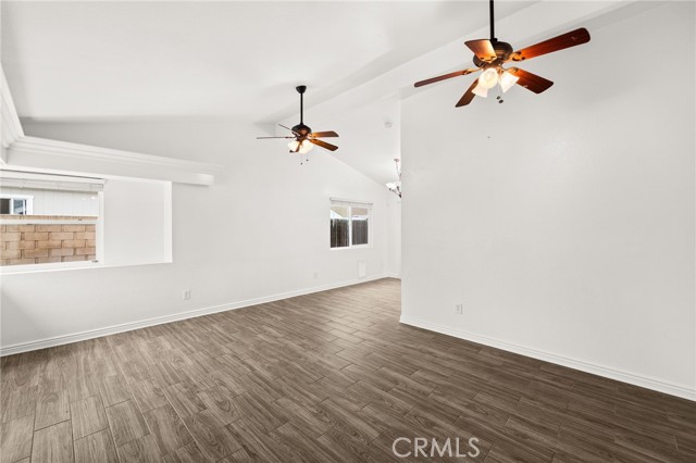 Detail Gallery Image 6 of 34 For 29837 Buena Tierra, Menifee,  CA 92586 - 2 Beds | 1 Baths