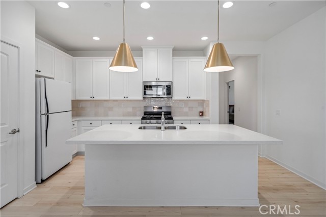 4 Bed Home for Sale in Rosamond, California