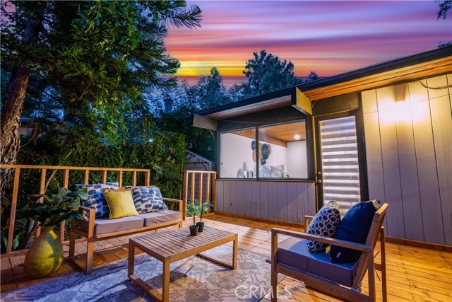 Detail Gallery Image 3 of 44 For 17442 Horace St, Granada Hills,  CA 91344 - 3 Beds | 3 Baths