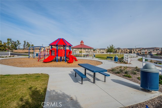 Detail Gallery Image 48 of 53 For 32813 Oakland, Winchester,  CA 92596 - 5 Beds | 4 Baths