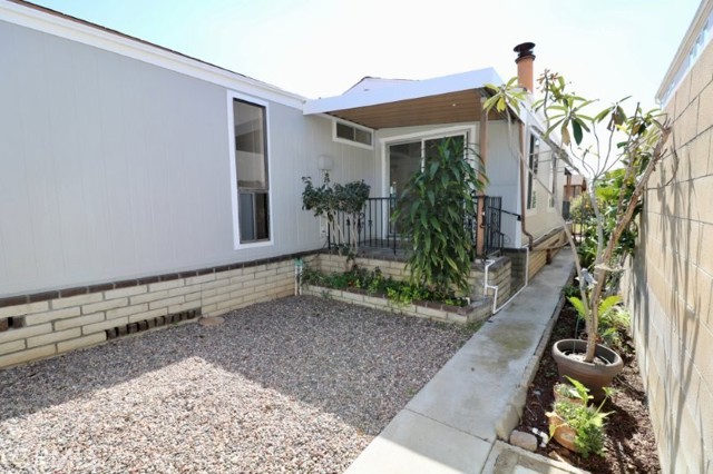 Detail Gallery Image 13 of 58 For 1381 Harbor Lake Ave #32,  Brea,  CA 92821 - 2 Beds | 2 Baths