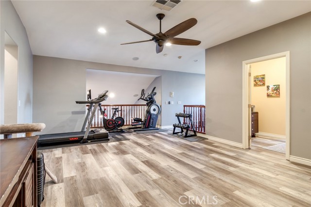 Detail Gallery Image 23 of 38 For 25183 Forest St, Corona,  CA 92883 - 4 Beds | 3 Baths