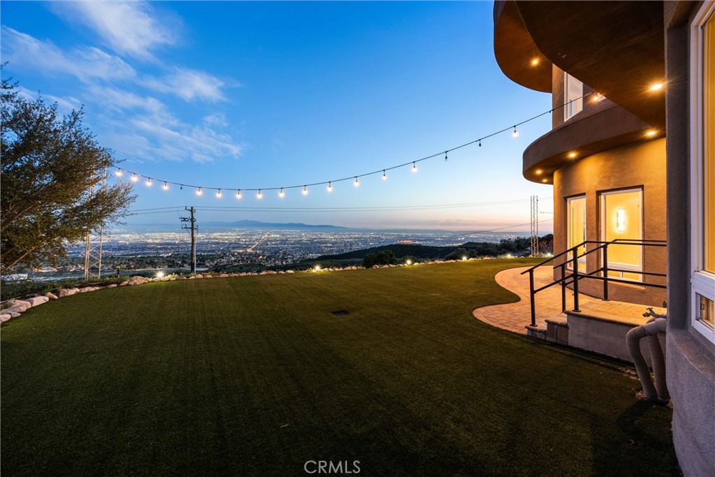 10320 Snowdrop Road