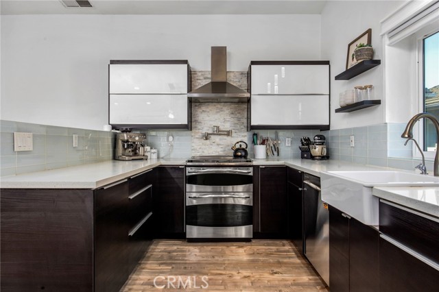 Detail Gallery Image 10 of 65 For 30520 Cinnamon Teal, Canyon Lake,  CA 92587 - 3 Beds | 3 Baths