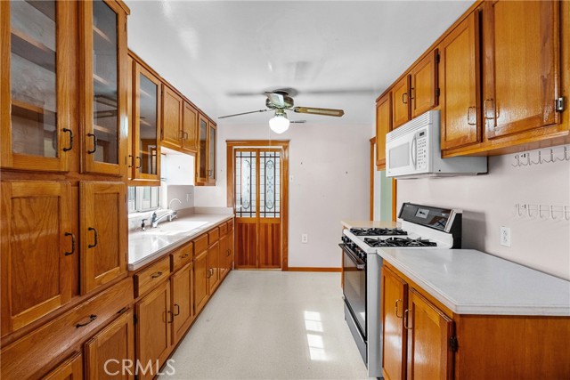 Detail Gallery Image 9 of 36 For 6190 Mesa, Los Angeles,  CA 90042 - 3 Beds | 2 Baths