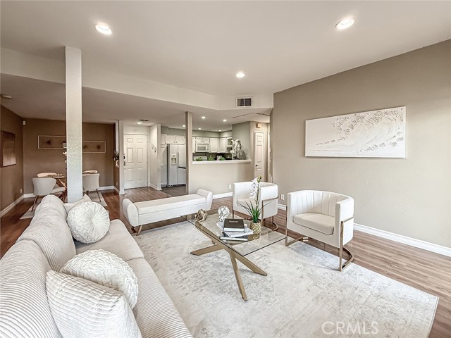 Detail Gallery Image 18 of 50 For 5420 Sylmar Ave #118,  Sherman Oaks,  CA 91401 - 2 Beds | 2 Baths