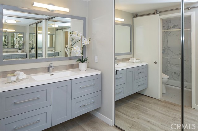 Detail Gallery Image 8 of 28 For 2175 Vista Entrada, Newport Beach,  CA 92660 - 3 Beds | 2/1 Baths