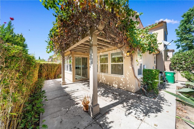 Detail Gallery Image 22 of 41 For 129 Overbrook, Irvine,  CA 92620 - 3 Beds | 2/1 Baths