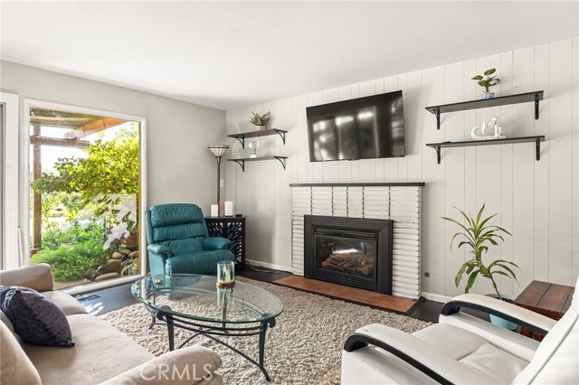 Detail Gallery Image 2 of 73 For 2848 Marigold Ave, Chico,  CA 95973 - 4 Beds | 2 Baths