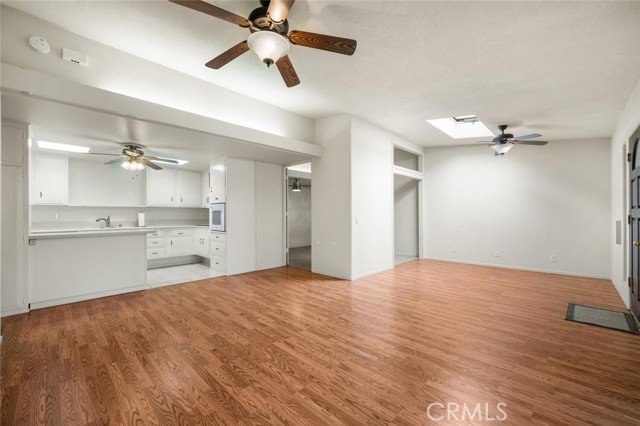 13350 St. Andrews Drive, Seal Beach CA: https://media.crmls.org/medias/424dca06-8e07-45d4-9e3d-ec175a054150.jpg
