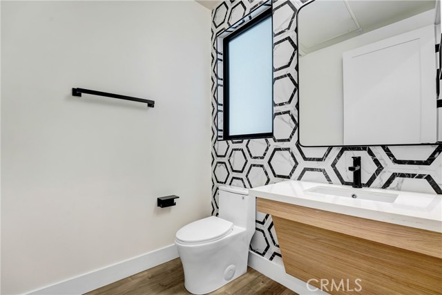 4036 Rosemont Avenue, Montrose CA: https://media.crmls.org/medias/424decc6-a609-41a0-bbbf-87cd8b2dd34f.jpg