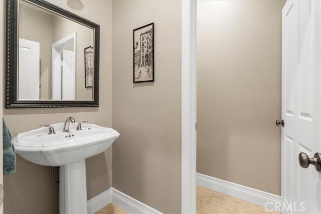 Detail Gallery Image 24 of 59 For 27630 Morning Glory Cir, Temecula,  CA 92590 - 4 Beds | 3/1 Baths