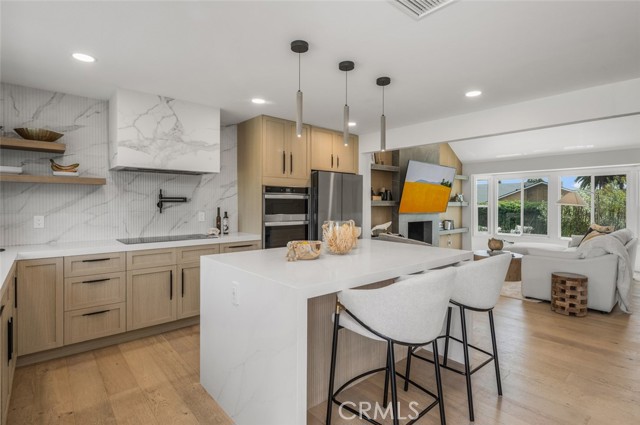 25302 Posada Lane, Mission Viejo CA: https://media.crmls.org/medias/424f26b0-2f01-4471-8220-71bb0a5bef18.jpg