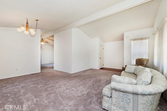 Detail Gallery Image 4 of 35 For 27250 Murrieta Rd #17,  Menifee,  CA 92586 - 2 Beds | 2 Baths