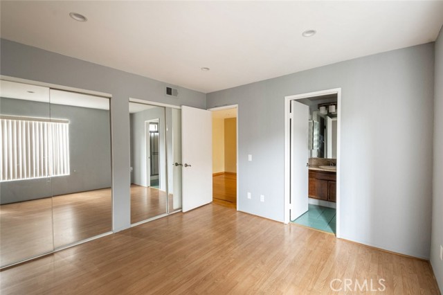 Detail Gallery Image 22 of 42 For 1244 Valley View Rd #129,  Glendale,  CA 91202 - 2 Beds | 2/1 Baths