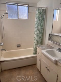 Detail Gallery Image 5 of 10 For 482 Rowland, Camarillo,  CA 93010 - 4 Beds | 2 Baths