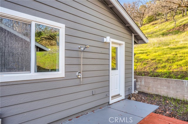 17023 Hofacker Lane, Lower Lake CA: https://media.crmls.org/medias/424fdde1-92e5-49f4-9cb3-dab214ad0362.jpg
