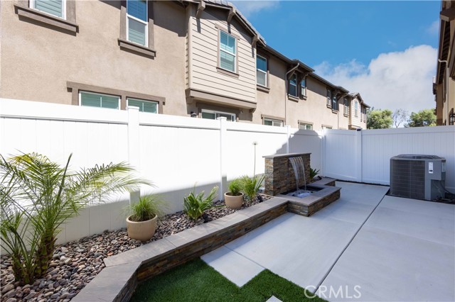 Detail Gallery Image 5 of 36 For 40624 Birchfield Dr, Temecula,  CA 92591 - 4 Beds | 2/1 Baths