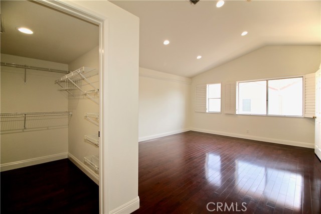 Detail Gallery Image 11 of 18 For 22325 Heritage Pass Pl, Chatsworth,  CA 91311 - 2 Beds | 2/1 Baths