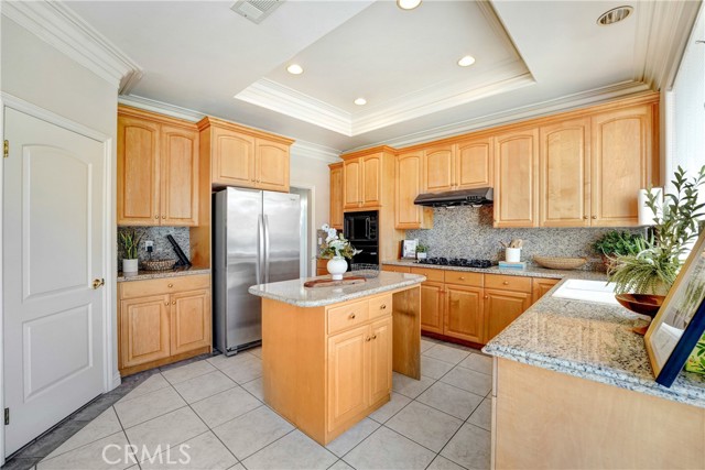 9103 Rancho Real Road, Temple City CA: https://media.crmls.org/medias/425146e8-4ad3-4b4f-b521-13f8fe2db432.jpg